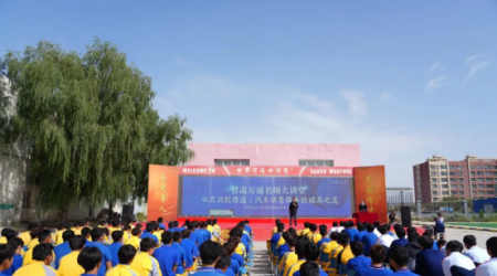 从实践到精通：销售服务的破局之道