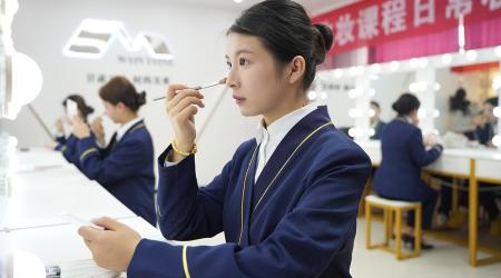 甘肃万通教学质量提升百日工程系列活动——化妆技能专项比赛